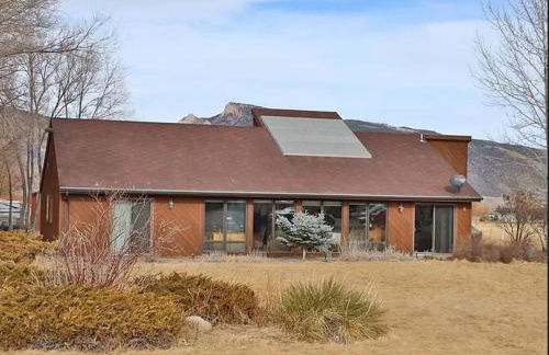 Family Home with Mountain Views! - Foto 3