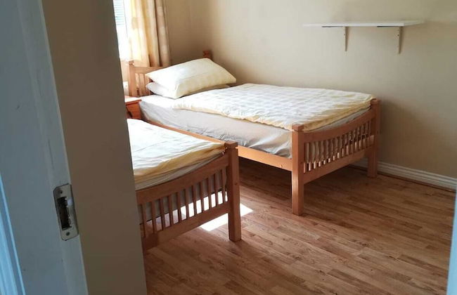 Stunning 6 Bed House With Private Garden in Galway - Foto 3