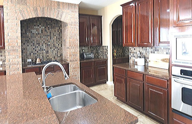 6Bdrm 4.5Bath 8Beds - HOME BIG AS TEXAS - Foto 18