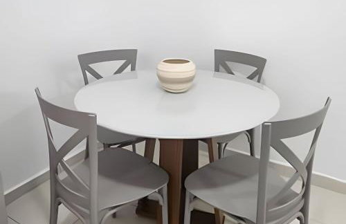 Apto em frente a Praia do Gonzaga em Santos - Ed Bandeirantes - Foto 8