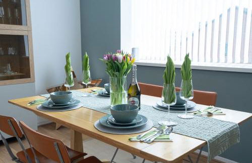 Modern 2-Bed Apartment Near ExCeL & O2 - Accommodates up to 4 Guests Max - Foto 3