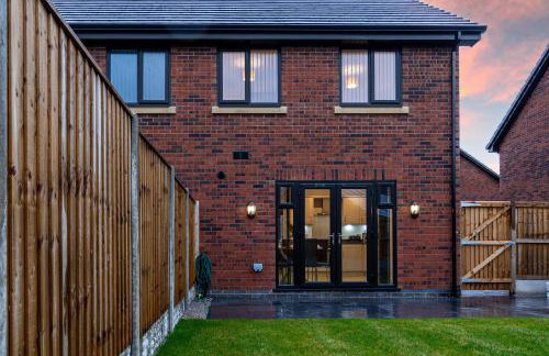 Tannery House - 3 Bedrooms, Parking, Wi-Fi, Garden - Photo 35