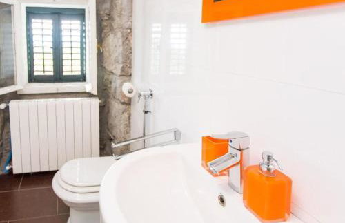 Holiday Home Haus mit modernem Interieur und einer alten Taverne by Interhome - Foto 19