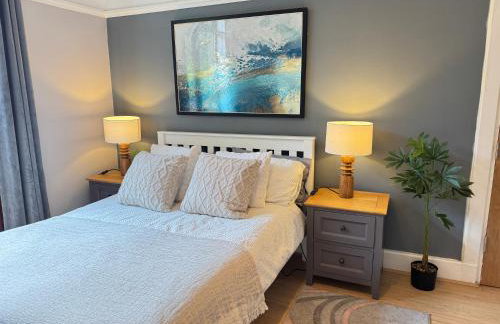 Very Large Central Property - Foto 15