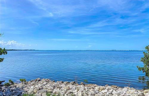 Private Family Waterfront Retreat 6BD-5BA Bring your Boat - Foto 3