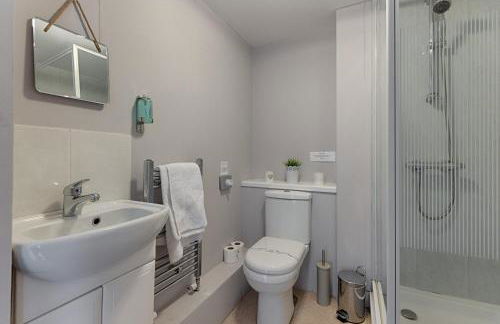 Work Stay - Kitchen - Dining & Free Parking - Foto 13