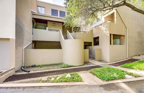 Pool and Trail Access On-Site Barton Creek Condo! - Foto 3