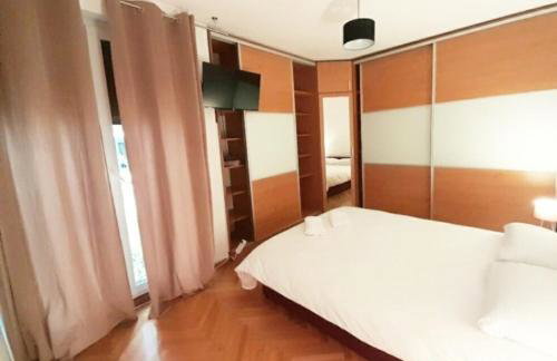 Beautiful Apartment, Beach by foot - Photo 15