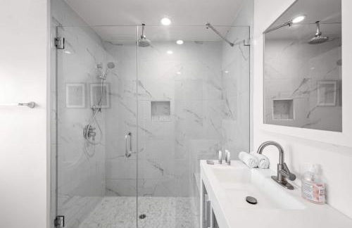 Remodeled 1BR LA Apartment with full kitchen - Foto 23