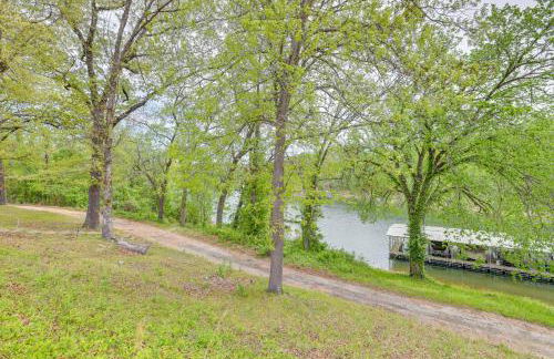 Lakefront Shell Knob Condo with Deck and Grill! - Foto 23