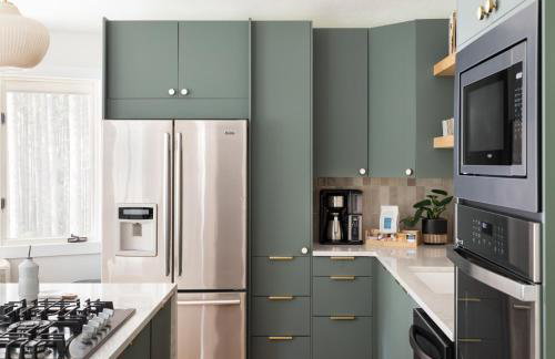 New Beautifully Updated Home with Gameroom! - Foto 41