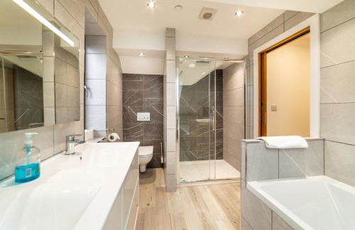 Gardd Y Llys Luxurious Family Retreat with amazing views - Foto 23