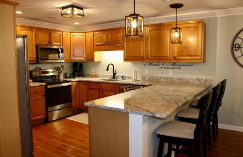 Riverfront Retreat - Foto 33