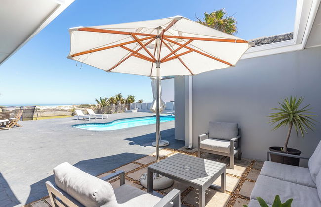 Beachfront, Private Pool, Pizza Oven, Pool Table, Fast Internet, Family Friendly - Photo 47