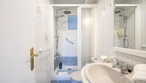 2 Bdr Apt In Cornella 5 Mins Form The Metro - Foto 3