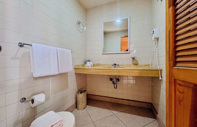 Hotel Tropicana - Near Olas Altas Street - Foto 39