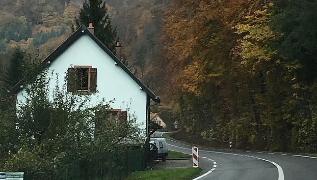 Private taxi driver Strasbourg train station to city center - Photo 4
