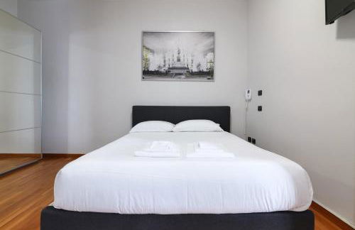 Prestige Boutique Homes Aparthotel Piazza Duomo View - Photo 10