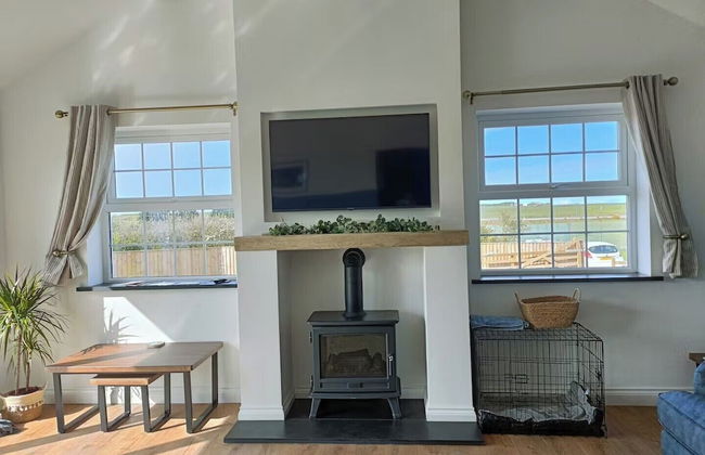 2-bed Coastal Cottage - Sleeps 4 - Pet Friendly - Foto 11