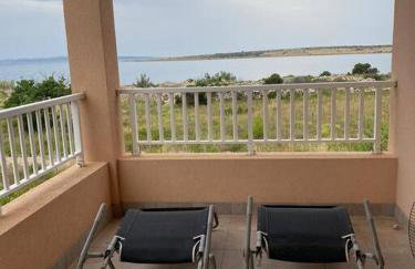 Apartman u iznimnoj blizini mora za miran odmor - Photo 15