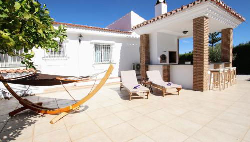 TESS Villa Andalucia - Photo 2