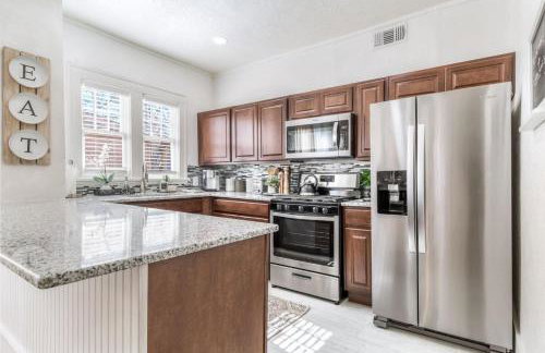 Carson Flats Apt 1 - 1BR Near BOK, OSU Med, Dtwn - Photo 2