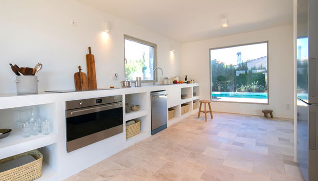 2 bedroom House in Calp with private pool and garden - Photo 3, Kitchen / Dining Room