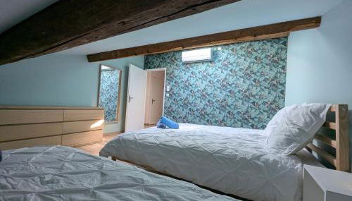 ColorChic 3 étoiles - Parking Privé Terrasse Clim - 120m2 Plein centre - Foto 3