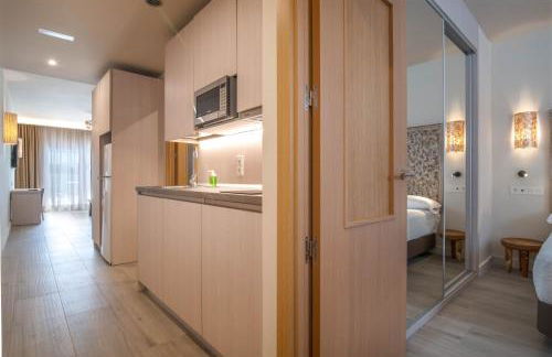 Aljarafe Suites by QHotels - Photo 16