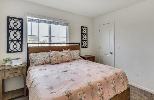 Pool Table and Patio! Spacious Merced Getaway - Foto 30