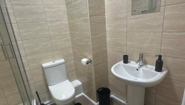 Bright Comfy Bristol Apartment - Foto 5, towels, Shower