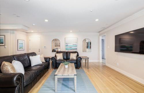 1 block to beach, Private Hot Tub, Fire Pit and BBQ - Foto 11