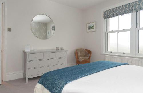 Ultimate Coastal Luxury - 5 Bed, Spacious, Parking, Hot Tub - Foto 4