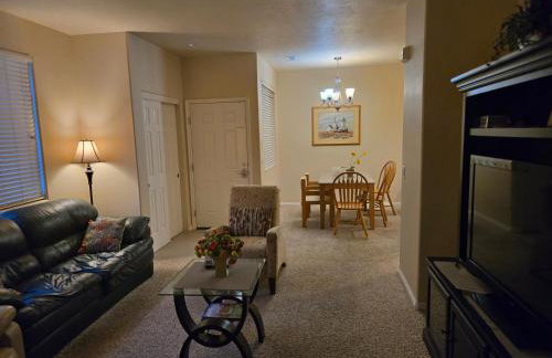 Mesquite Nevada Vacation Rental - Ground Level and double car garage - Foto 49