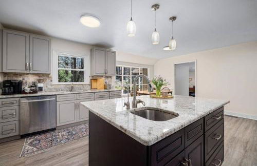 Modern Rancher in the Woods - Foto 9