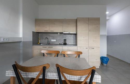 BOARDINGHOUSE KAYSER Günstige Monteursunterkunft, Monteurwohnung in Hanau bei Frankfurt am Main und Aschaffenburg, KOSTENFREIE PARKPLÄTZE! - Foto 9