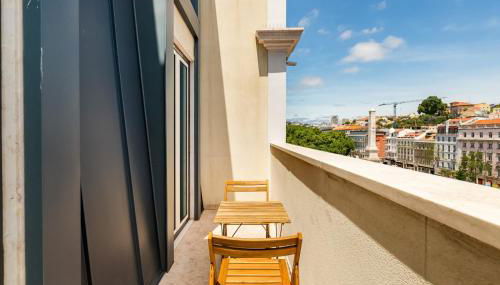 Ave Liberdade Restauradores Deluxe Suite - Photo 2