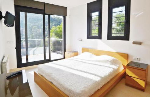 Lovely Home In Santa Susanna With Wifi - Foto 26