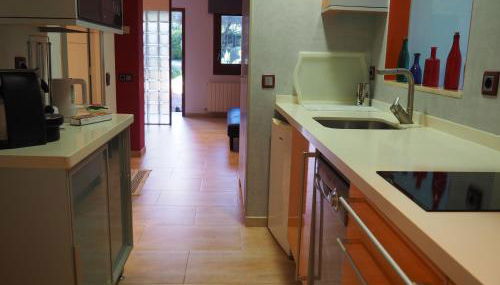 apartamento aislado jardín y piscina - Foto 5