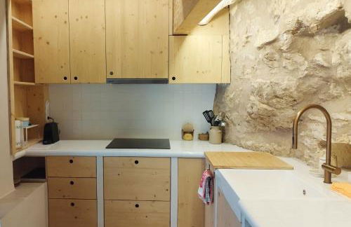 LA DULA, Casa Boutique en el casco antiguo y junto a la montaña - Foto 8