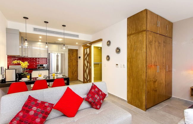 Charming, Huge & Bright Studio on the New 5th Avenue, 3 Blocks From the Beach! - Foto 3