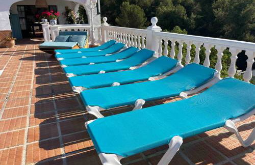 Villa Aroha - Huge Villa, Sea Views & 2 pools - Foto 61