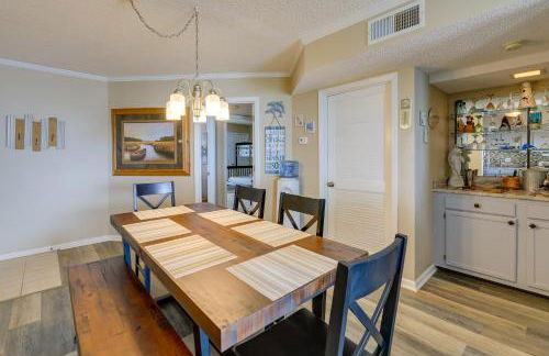 Coastal Condo with Indoor and Outdoor Pool Access - Foto 7