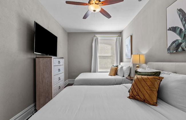 Cozy Shaw Sanctuary | JZ Vacation Rentals - Photo 4