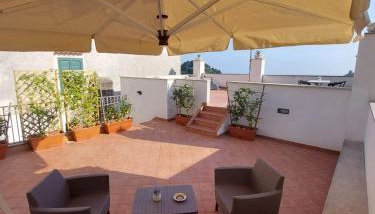 Dai nonni Seaview with roof terrace over the sea - Foto 3