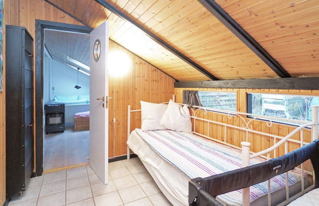 8 Person Holiday Home in Kirke Hyllinge - Foto 3