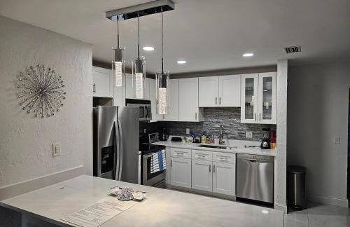 Sunny Goldie - Photo 15