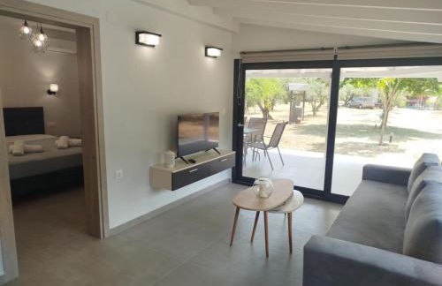 OliveGrove - Photo 16