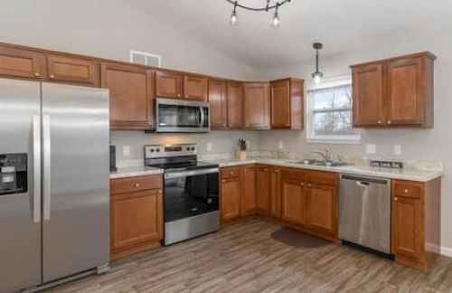 BRAND NEW Home away from Home among the Nook - Foto 3