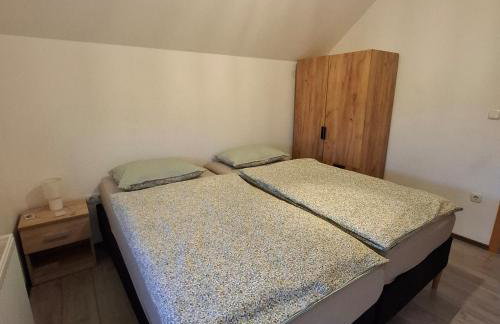 Familyway Croatia Kids Friendly Family villa with privat Pool 50 m2 Slavonski Brod - Foto 51